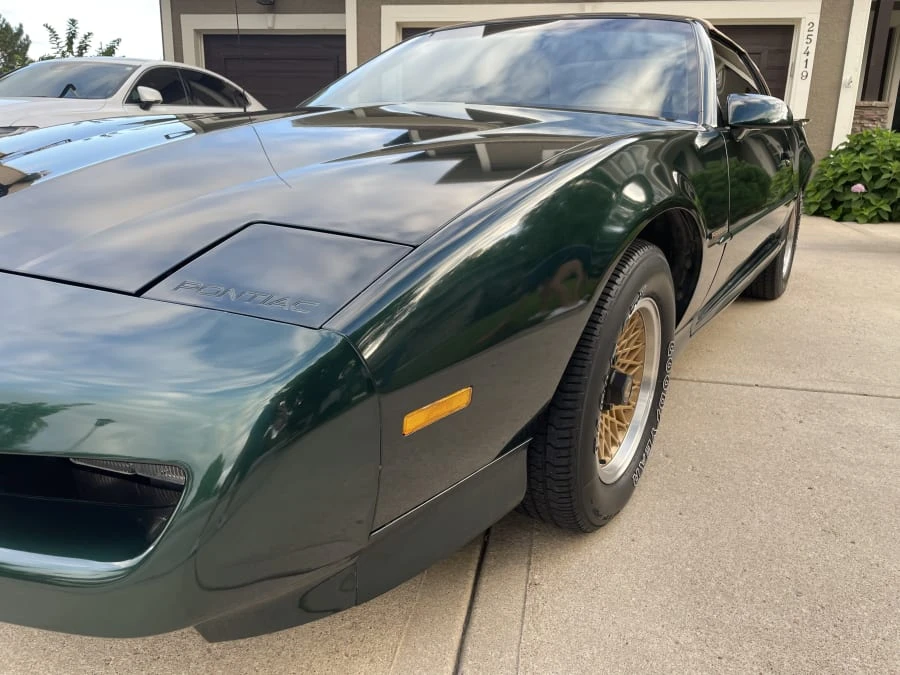1992 Pontiac Firebird 3rd Gen - Image 10 of 30