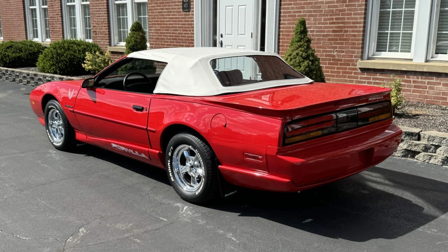 1992 Pontiac Firebird 3rd Gen - Image 3 of 12