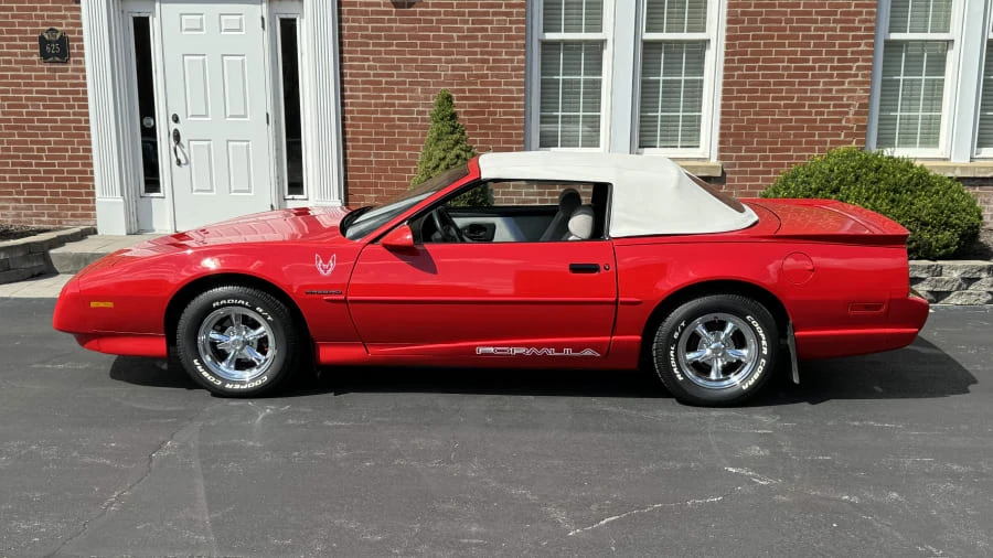 1992 Pontiac Firebird 3rd Gen - Image 2 of 12