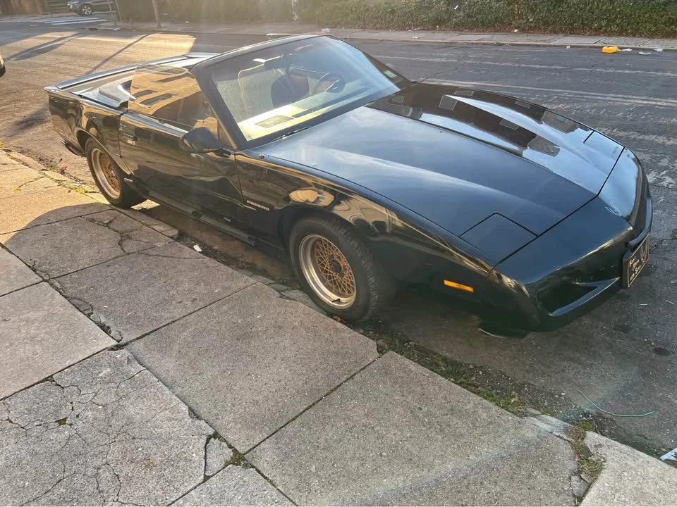 1992 Pontiac Firebird 3rd Gen - Image 3 of 4