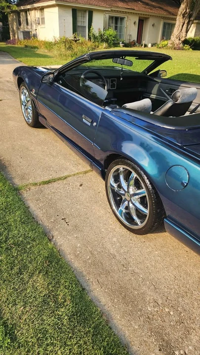 1992 Pontiac Firebird 3rd Gen - Image 2 of 4