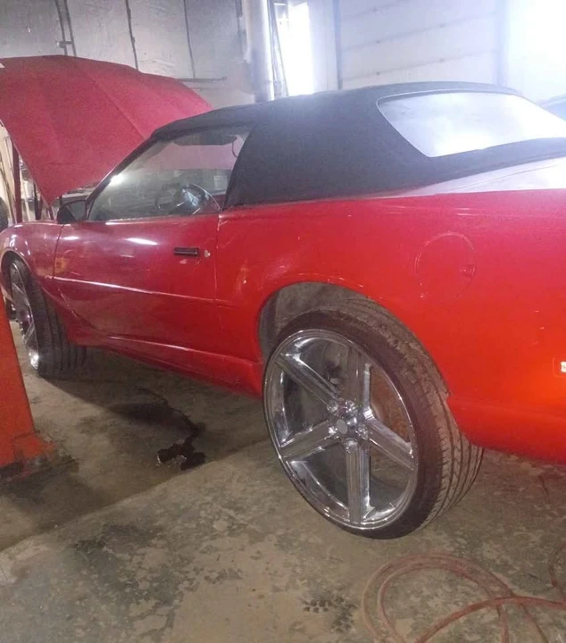 1992 Pontiac Firebird 3rd Gen - Image 3 of 7