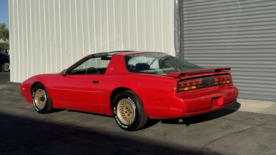 1992 Pontiac Firebird 3rd Gen - Image 3 of 15