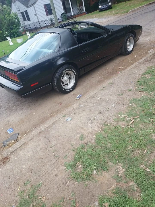 1992 Pontiac Firebird 3rd Gen - Image 3 of 4