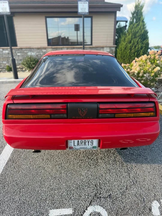 1992 Pontiac Firebird 3rd Gen - Image 4 of 8