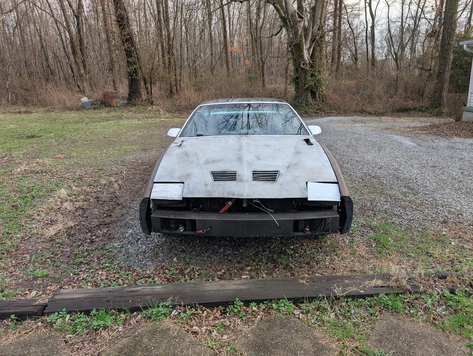 1992 Pontiac Firebird 3rd Gen - Image 4 of 8