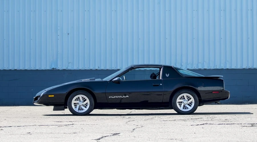 1992 Pontiac Firebird 3rd Gen - Image 2 of 27