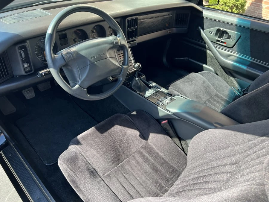1992 Pontiac Firebird 3rd Gen - Image 4 of 8