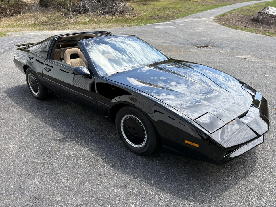 1992 Pontiac Firebird Formula 3rd Gen - Image 31 of 31