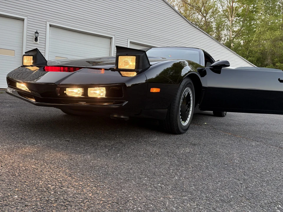 1992 Pontiac Firebird Formula 3rd Gen - Image 6 of 31