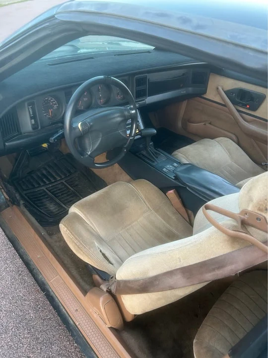 1992 Pontiac Firebird Formula 3rd Gen - Image 4 of 10