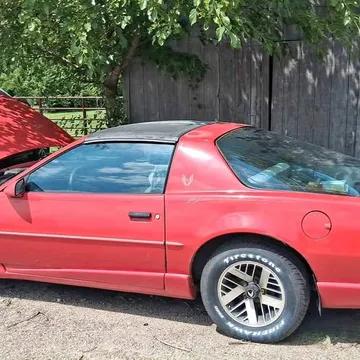 1992 Pontiac Firebird Hatchback 2D