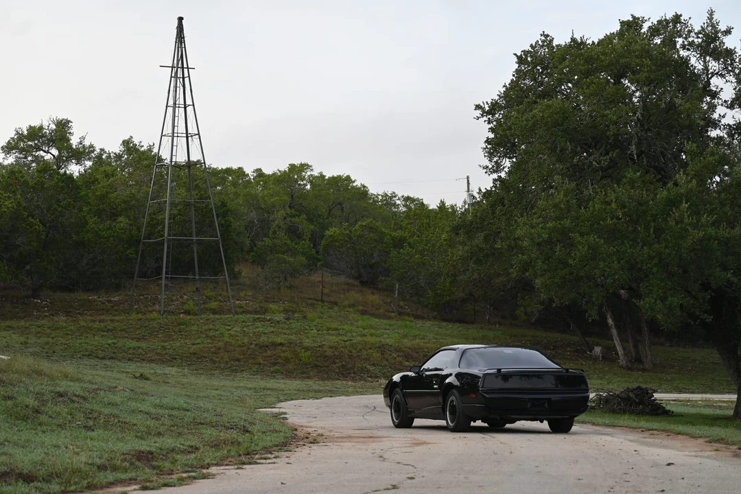 1992 Pontiac Firebird Trans Am 3rd Gen - Image 26 of 31