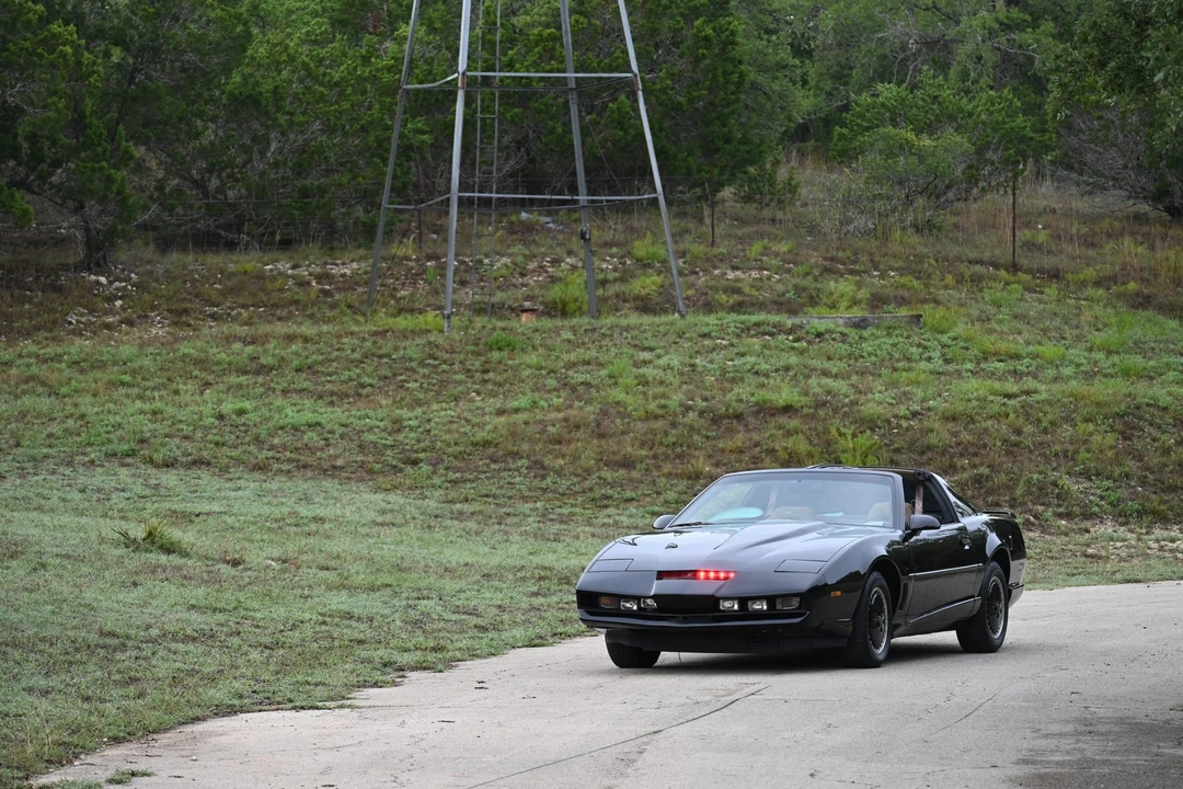 1992 Pontiac Firebird Trans Am 3rd Gen - Image 30 of 31