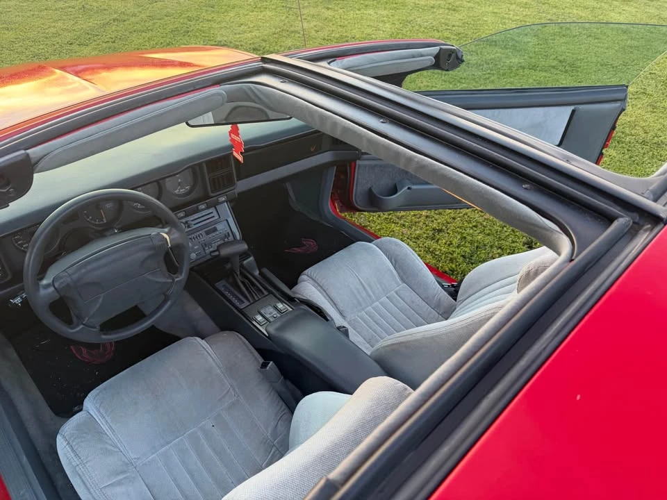 1992 Pontiac Firebird 3rd Gen - Image 13 of 20