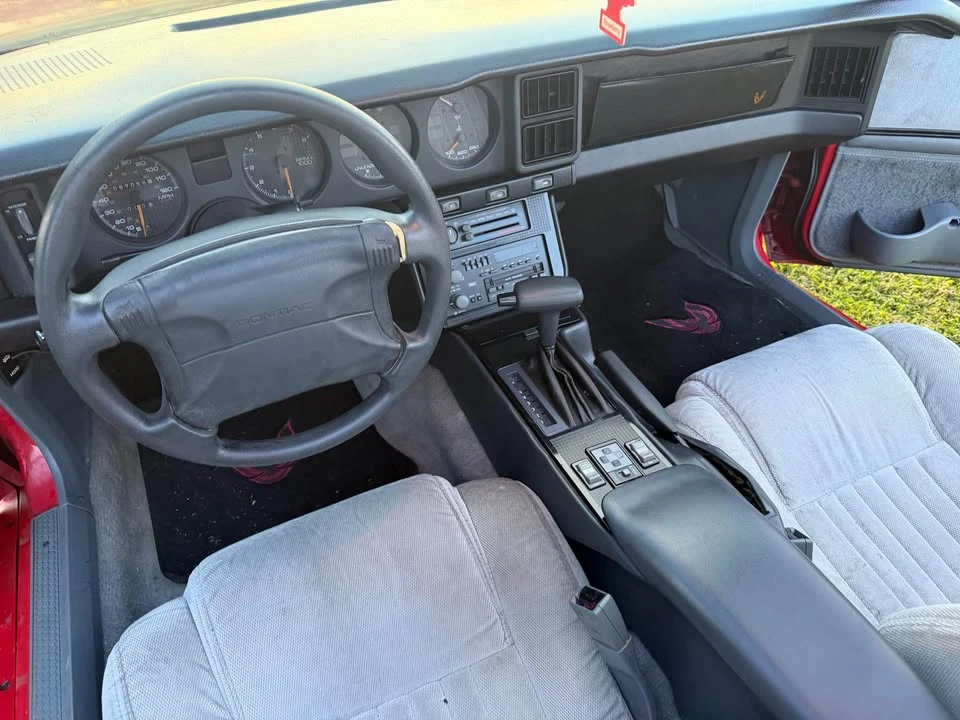 1992 Pontiac Firebird 3rd Gen - Image 12 of 20