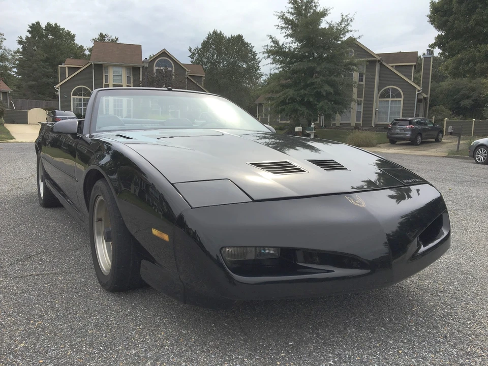 1992 Pontiac Firebird Trans Am 3rd Gen - Image 9 of 21