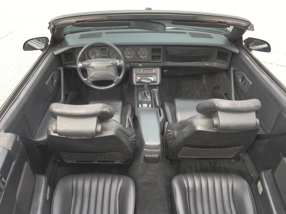 1992 Pontiac Firebird Trans Am 3rd Gen - Image 15 of 21