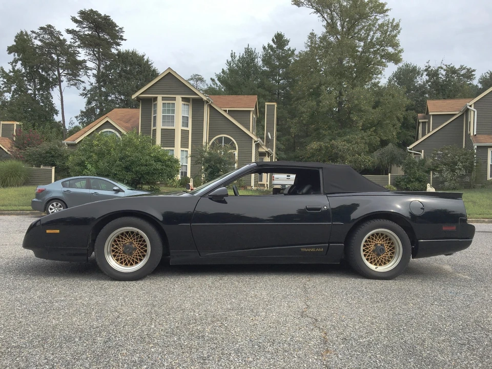1992 Pontiac Firebird Trans Am 3rd Gen - Image 10 of 21