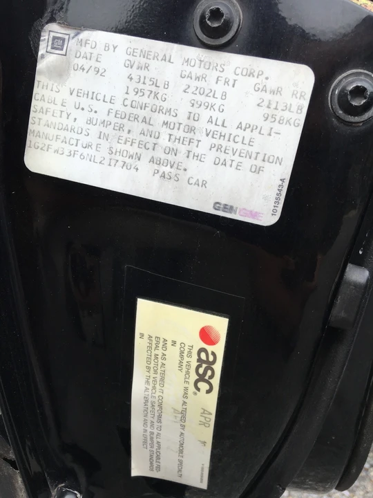 1992 Pontiac Firebird Trans Am 3rd Gen - Image 11 of 21
