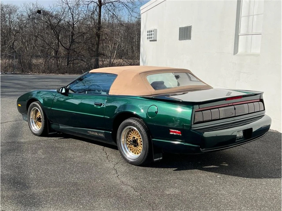 1992 Pontiac Firebird Trans Am 3rd Gen - Image 7 of 31