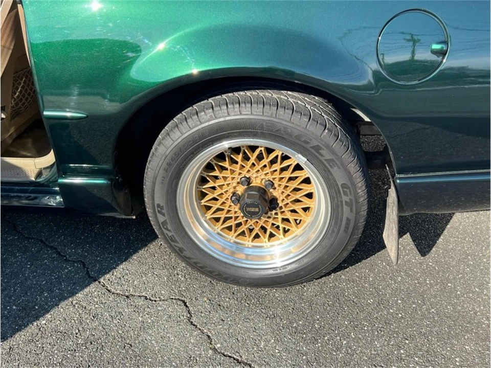 1992 Pontiac Firebird Trans Am 3rd Gen - Image 29 of 31