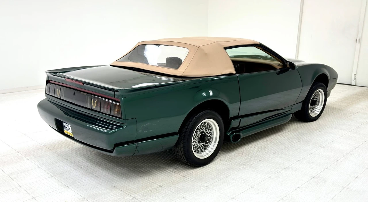 1992 Pontiac Firebird Trans Am 3rd Gen - Image 8 of 12