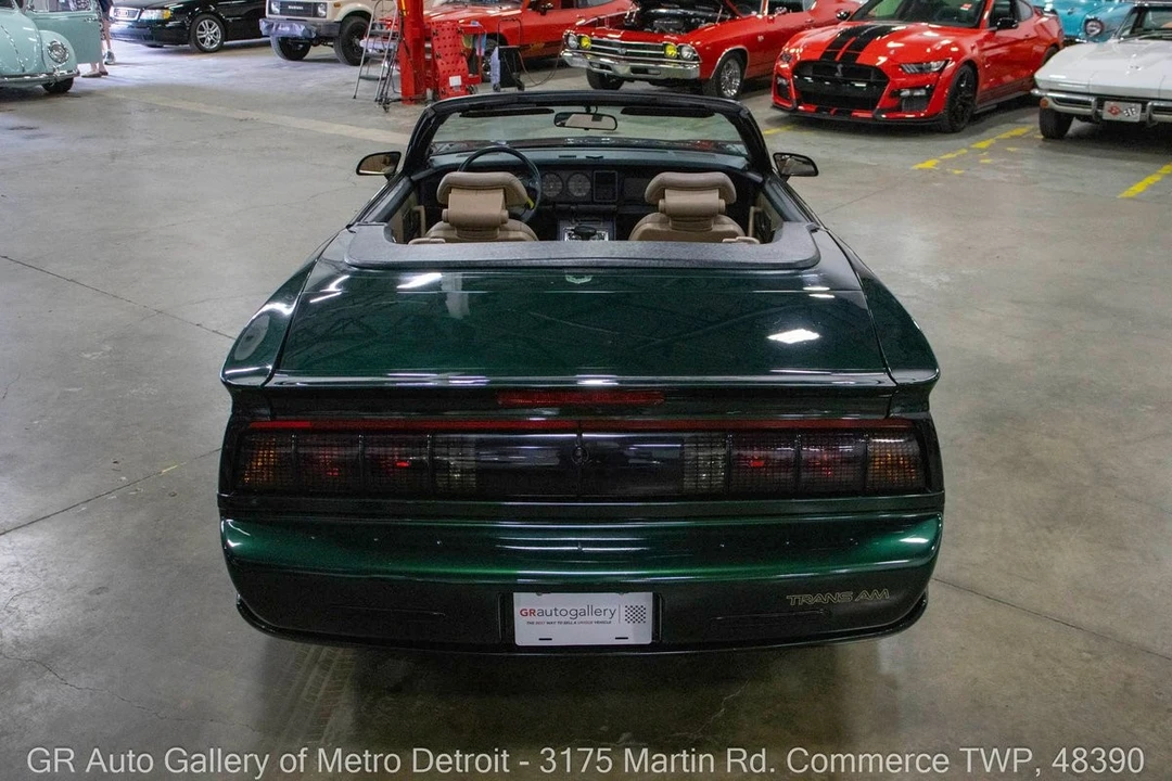 1992 Pontiac Firebird Trans Am 3rd Gen - Image 6 of 12
