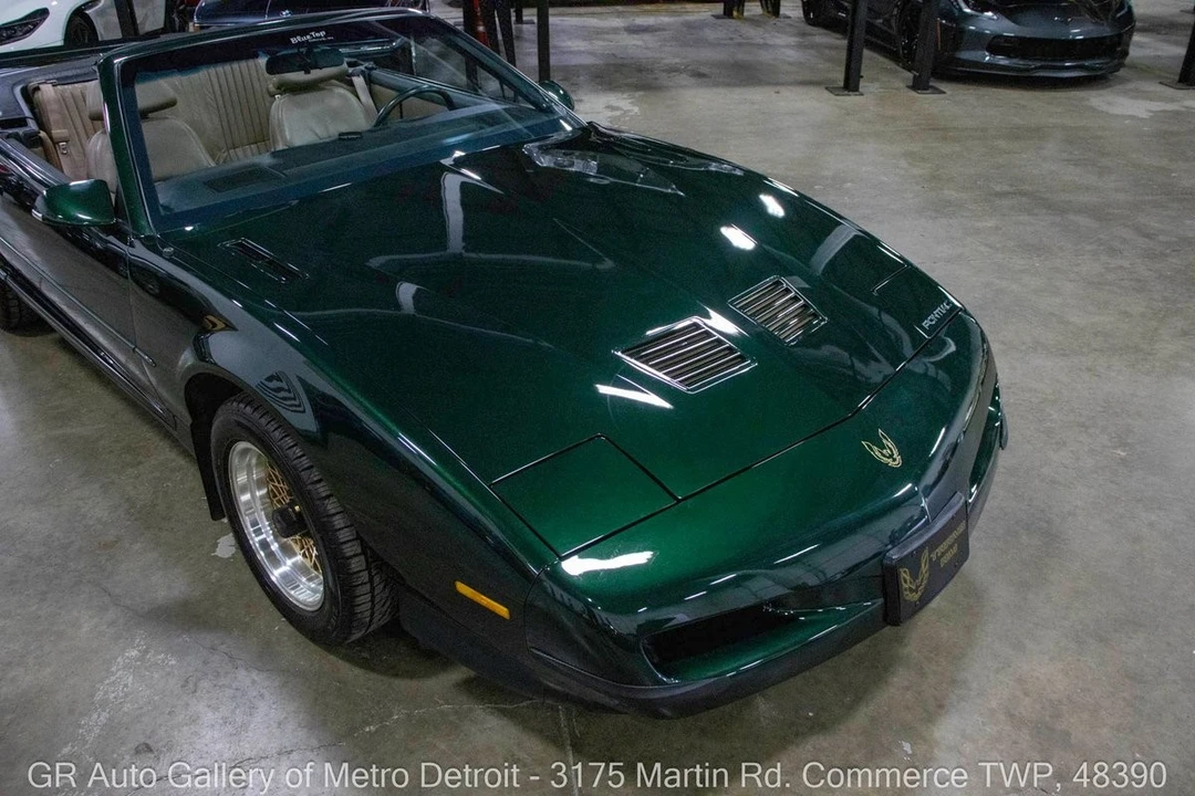 1992 Pontiac Firebird Trans Am 3rd Gen - Image 14 of 21