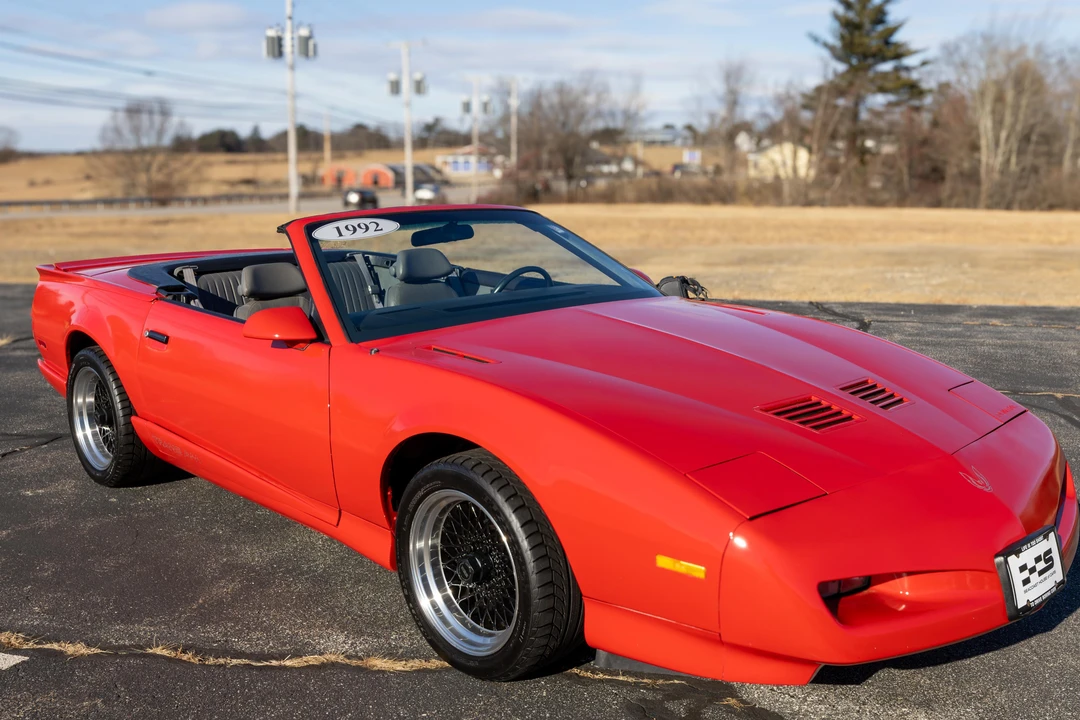 1992 Pontiac Firebird Trans Am 3rd Gen - Image 7 of 31