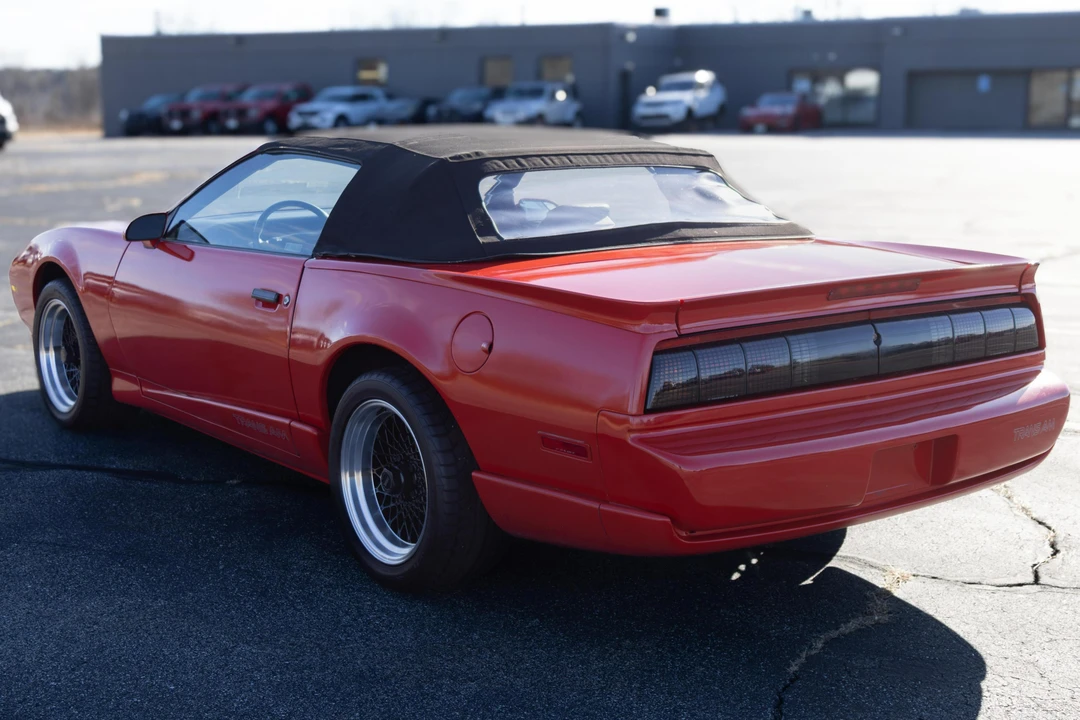1992 Pontiac Firebird Trans Am 3rd Gen - Image 4 of 31