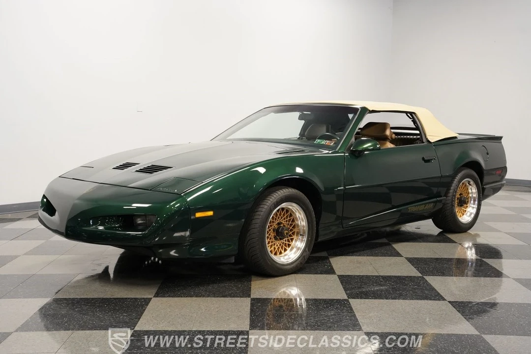 1992 Pontiac Firebird Trans Am 3rd Gen - Image 6 of 12