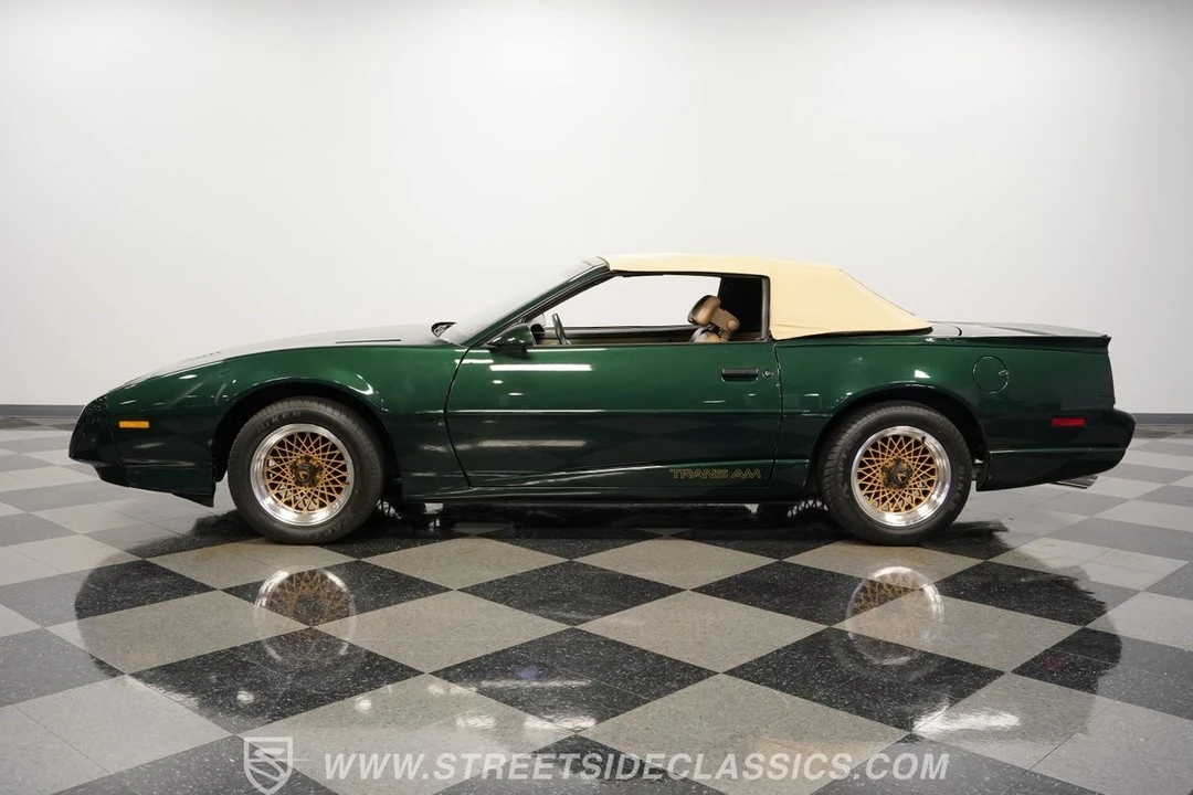 1992 Pontiac Firebird Trans Am 3rd Gen - Image 8 of 12
