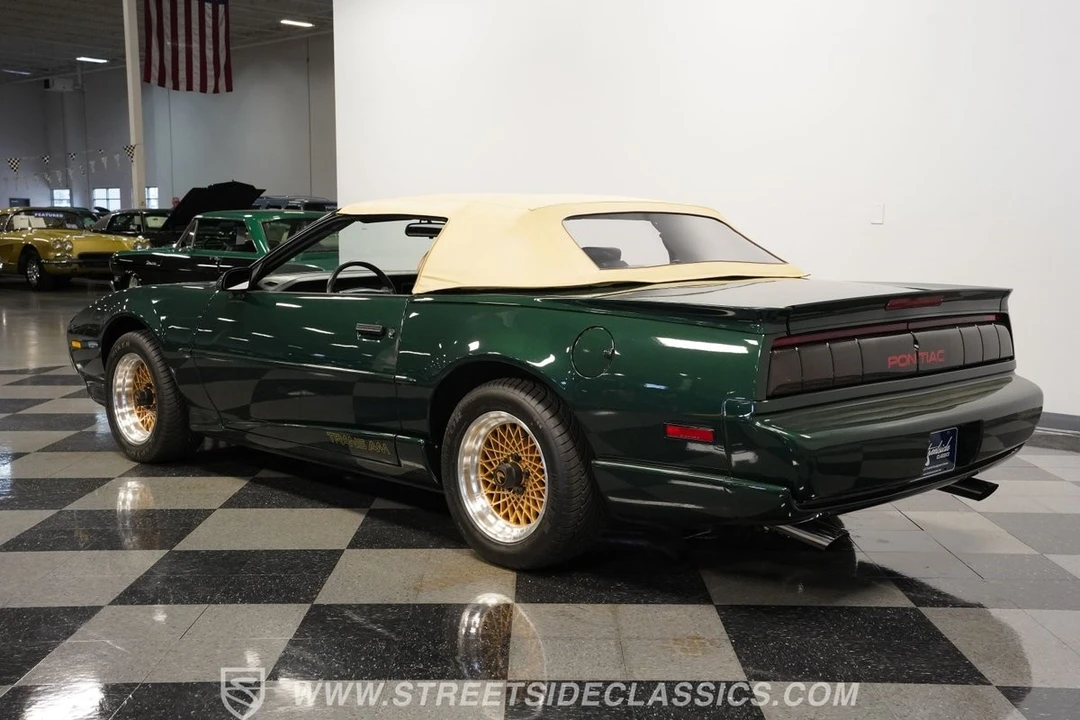 1992 Pontiac Firebird Trans Am 3rd Gen - Image 10 of 12