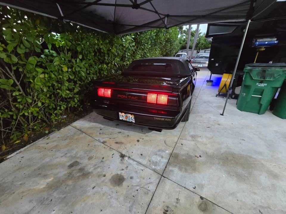 1992 Pontiac Firebird Trans Am 3rd Gen - Image 18 of 20