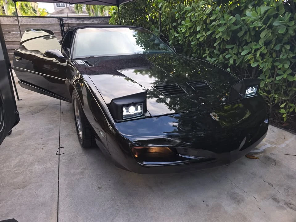 1992 Pontiac Firebird Trans Am 3rd Gen - Image 15 of 20