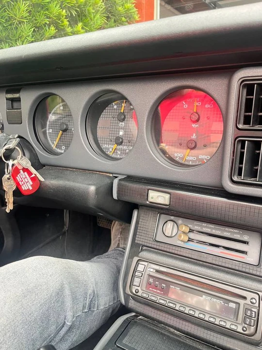1992 Pontiac Firebird 3rd Gen - Image 11 of 19