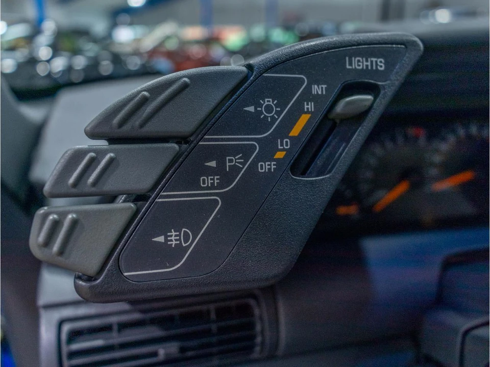 1992 Pontiac Grand Prix 3rd+ Gen - Image 29 of 31