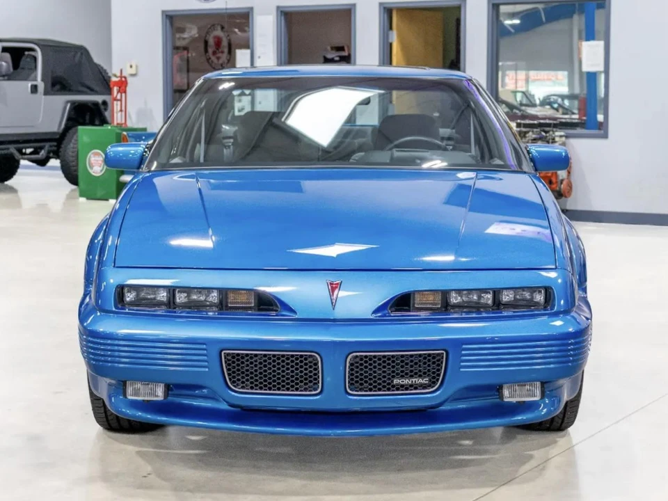 1992 Pontiac Grand Prix 3rd+ Gen - Image 2 of 31