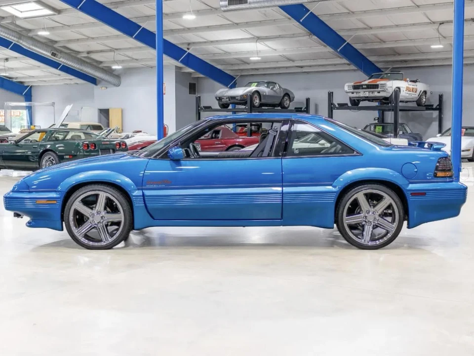 1992 Pontiac Grand Prix 3rd+ Gen - Image 4 of 31