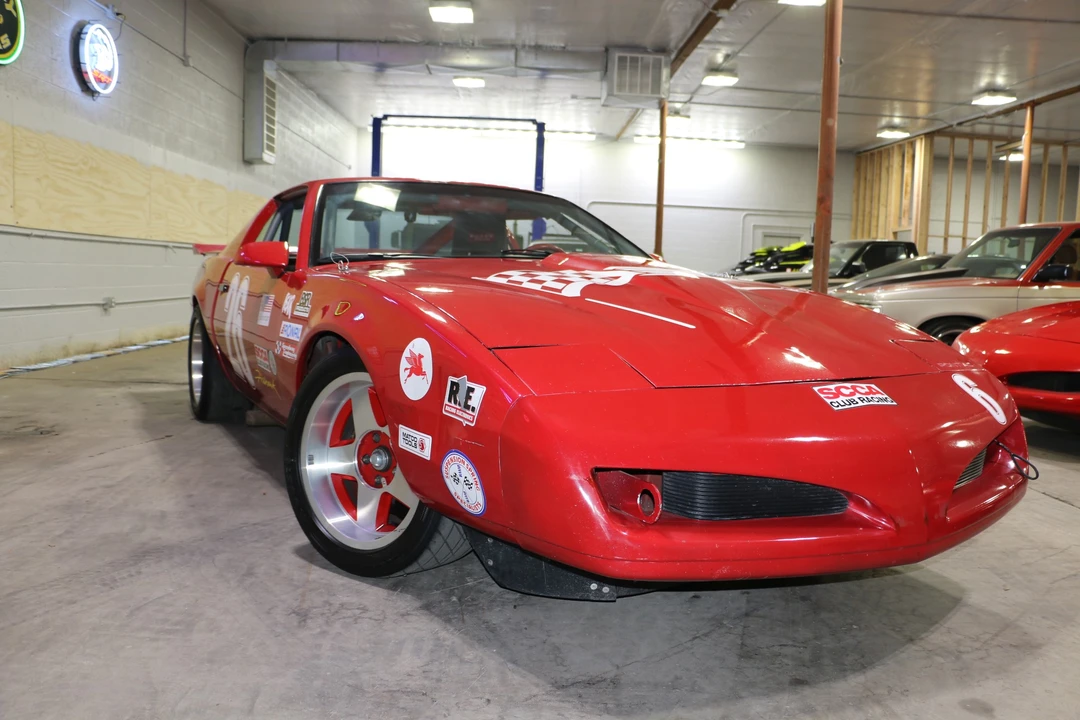 1992 Pontiac Firebird Trans Am 3rd Gen - Image 15 of 31