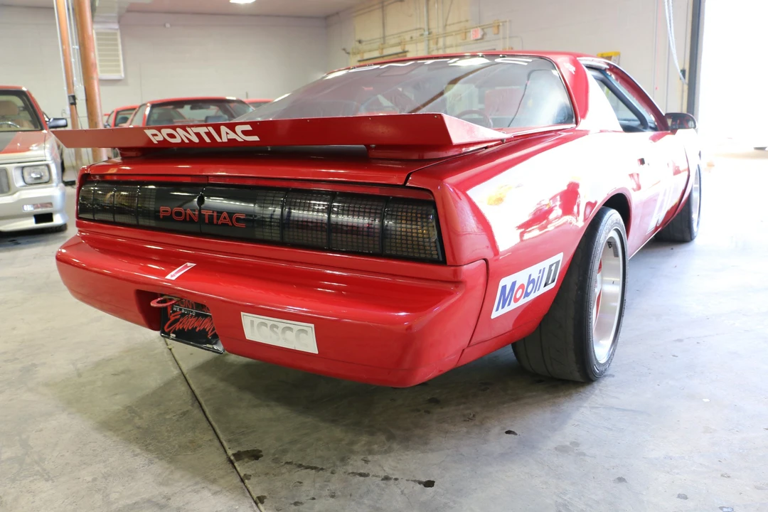 1992 Pontiac Firebird Trans Am 3rd Gen - Image 11 of 31
