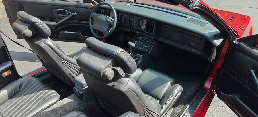 1992 Pontiac Firebird Trans Am 3rd Gen - Image 16 of 20