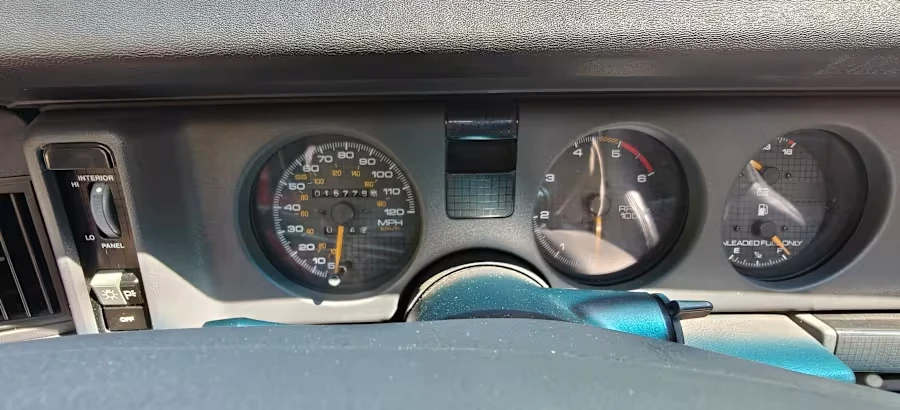 1992 Pontiac Firebird Trans Am 3rd Gen - Image 17 of 20
