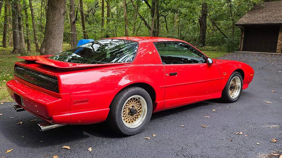 1992 Pontiac Firebird Trans Am 3rd Gen - Image 3 of 31