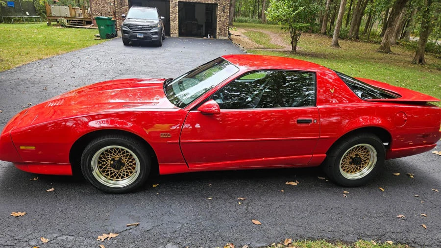 1992 Pontiac Firebird Trans Am 3rd Gen - Image 8 of 31