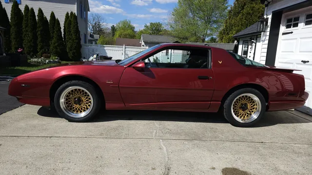 1992 Pontiac Firebird Trans Am GTA