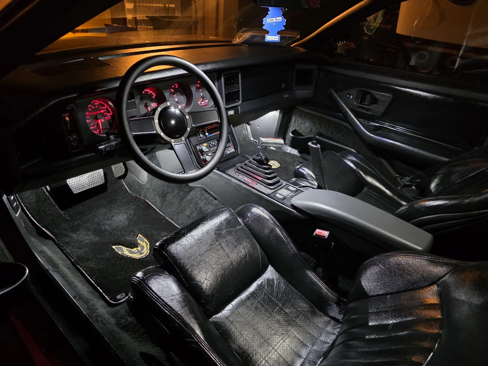 1992 Pontiac Firebird Trans Am 3rd Gen - Image 26 of 31