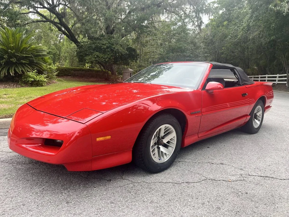 1992 Pontiac Firebird 3rd Gen - Image 2 of 22