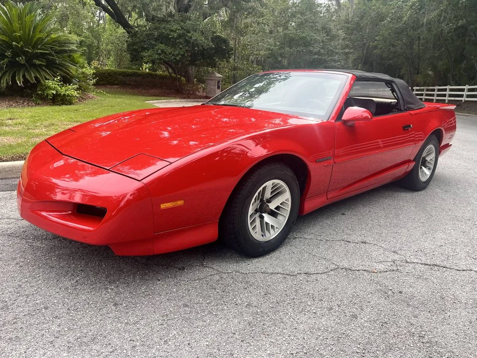 1992 Pontiac Firebird 3rd Gen - Image 4 of 22
